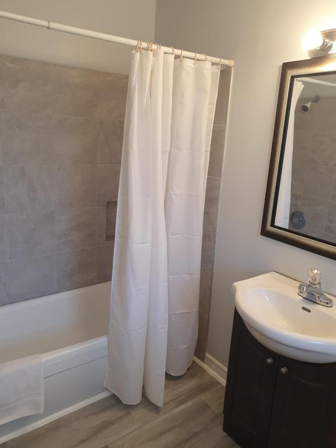 Gateway Motel Gananoque Ngoại thất bức ảnh
