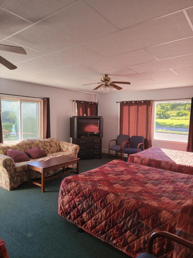 Gateway Motel Gananoque Ngoại thất bức ảnh