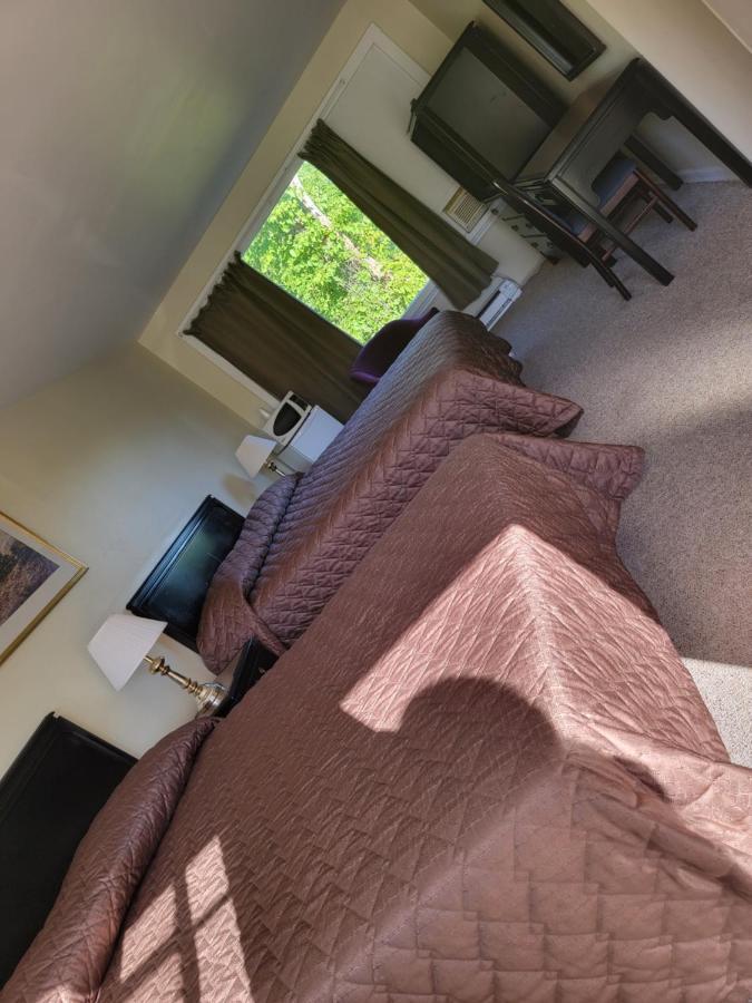 Gateway Motel Gananoque Ngoại thất bức ảnh