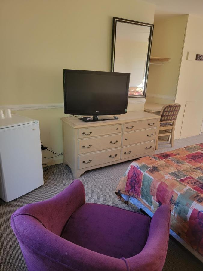 Gateway Motel Gananoque Ngoại thất bức ảnh